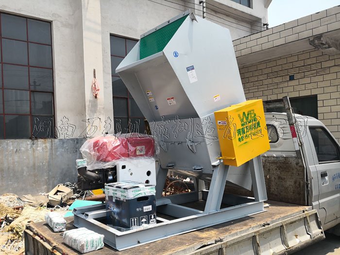 柴油機塑料筐破碎機
